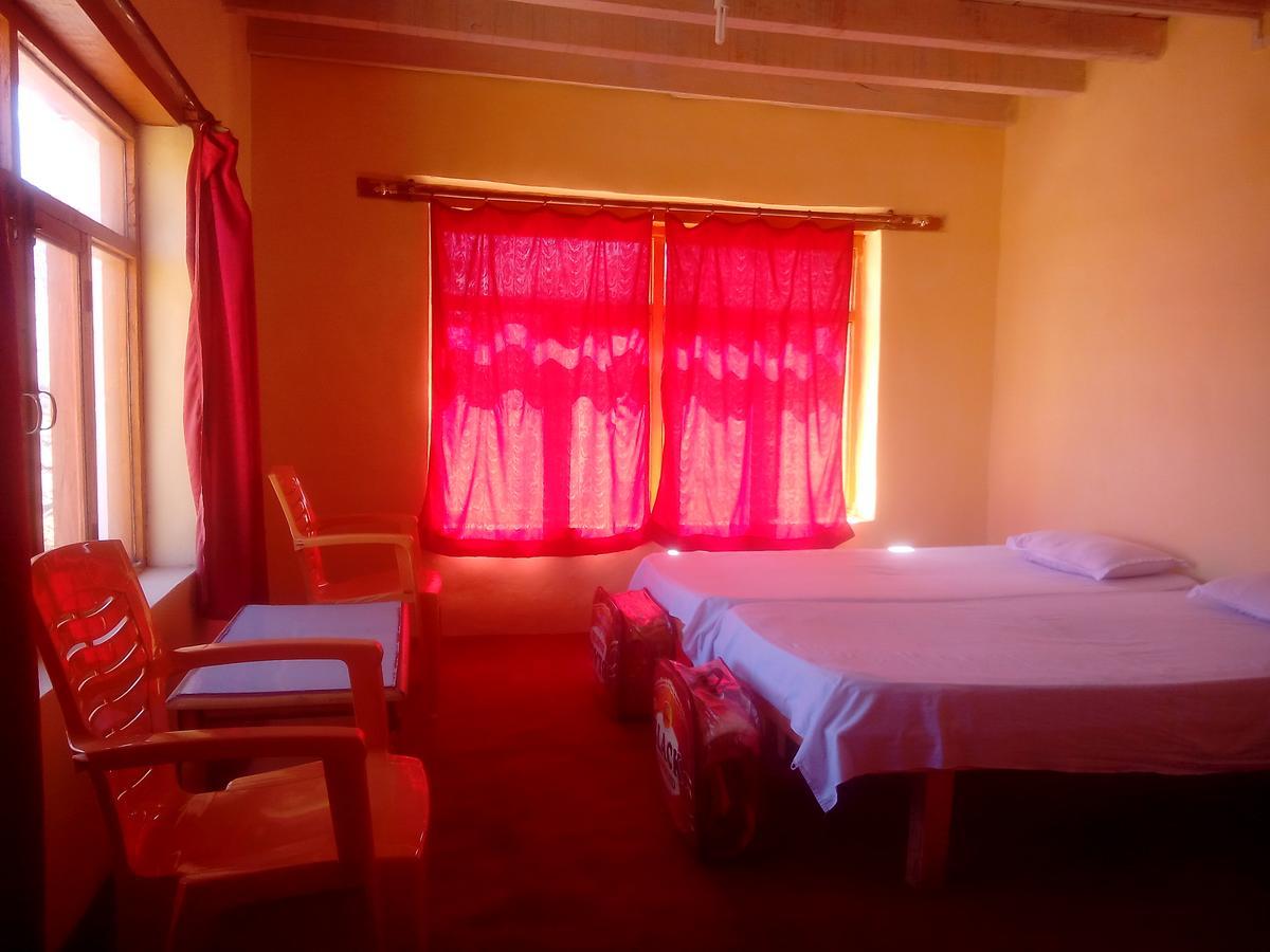 Hotel Rigyal Padam Buitenkant foto